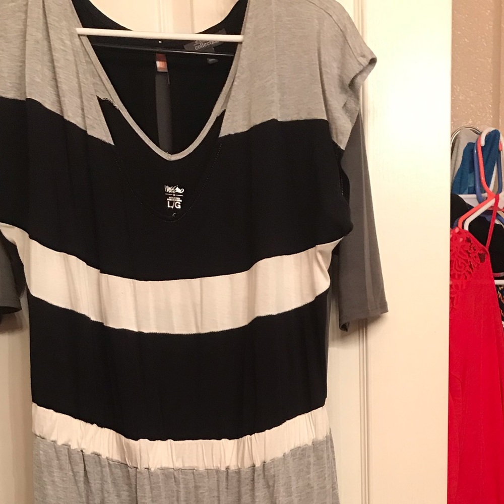 Maxi - Picture 2 of 5